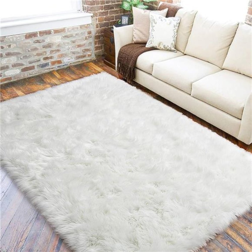 Soft Fluffy White Faux Fur Rugs for Bedroom Bedside Rug 3x5 Feet, Washable
